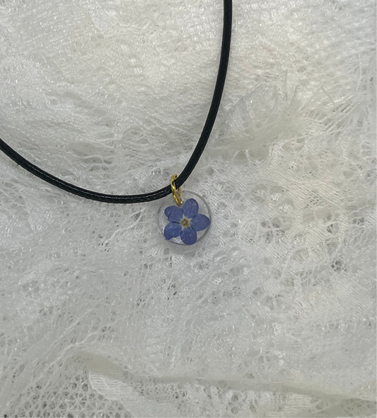 Forget me not necklace